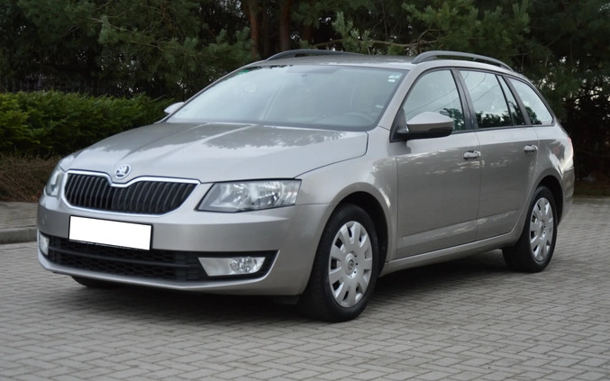 Skoda Octavia cena 31999 przebieg: 200000, rok produkcji 2013 z Legnica małe 154